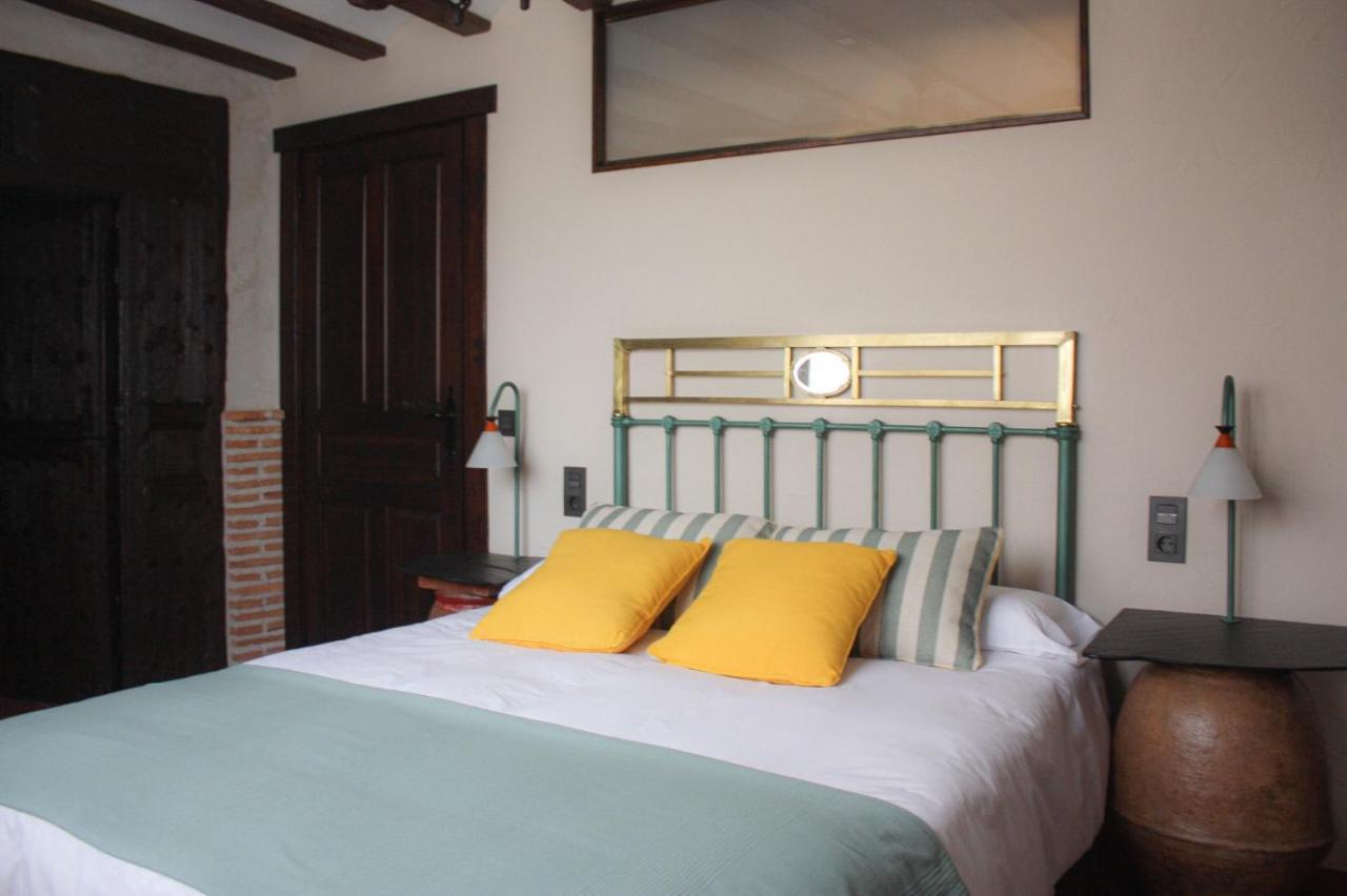 Casa Rural La Bodega, Ofrece Cata De Vino Gratis Horche Exteriör bild