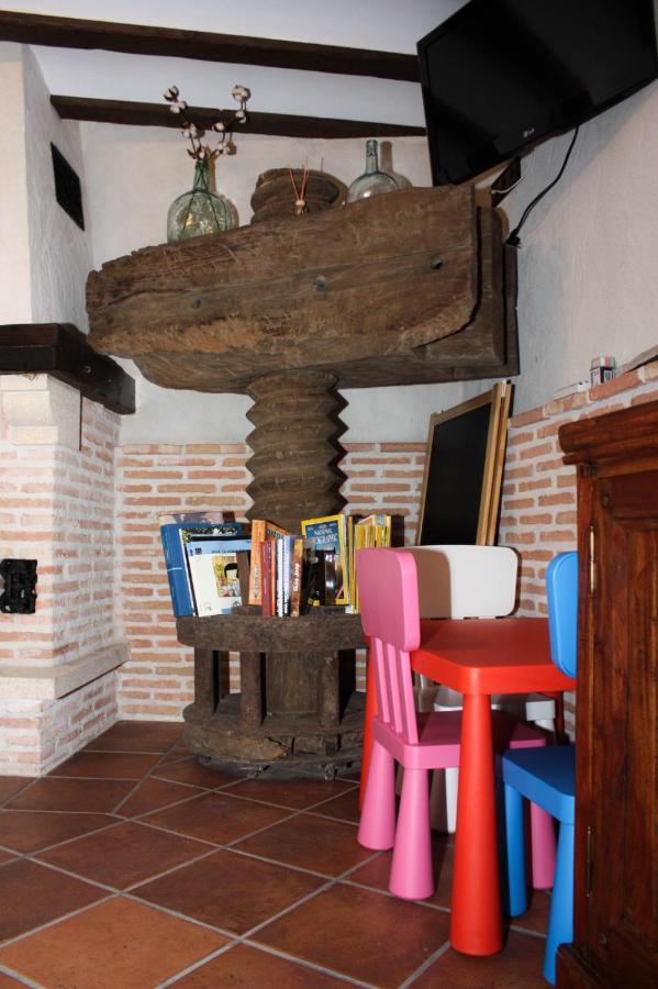 Casa Rural La Bodega, Ofrece Cata De Vino Gratis Horche Exteriör bild
