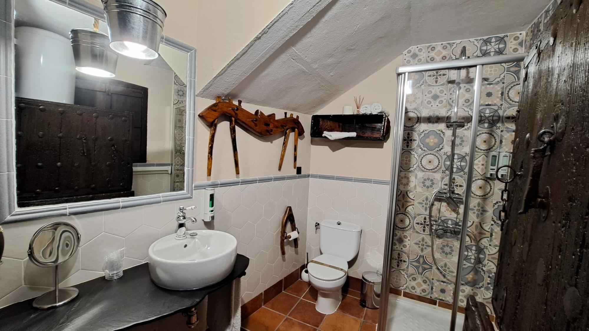 Casa Rural La Bodega, Ofrece Cata De Vino Gratis Horche Exteriör bild